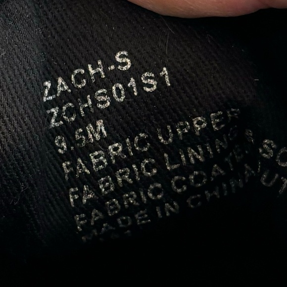 STEVE MADDEN Sz 9.5 Zach Loafer Slip On Studded Round Toe Rubber Soles Sneakers - Picture 9 of 9